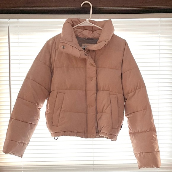Abercrombie & Fitch Pink Puffer Jacket - Picture 5 of 6